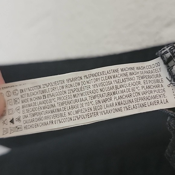 Forever 21 Dark Blue Skinny Jeans Size 29 - Picture 6 of 7